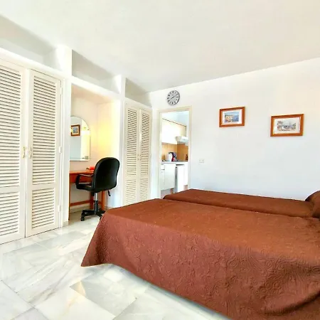 Estudio Solo Adultos, Cerca Al Mar Y A Playa De Las Americas, Freewifi, Piscina Tenerife Appartamento *