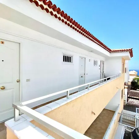 Apartman Estudio Solo Adultos, Cerca Al Mar Y A Playa De Las Americas, Freewifi, Piscina Tenerife Costa Adeje (Tenerife)