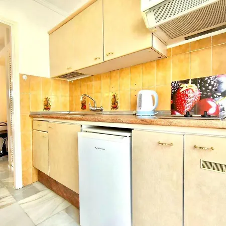 Apartman Estudio Solo Adultos, Cerca Al Mar Y A Playa De Las Americas, Freewifi, Piscina Tenerife